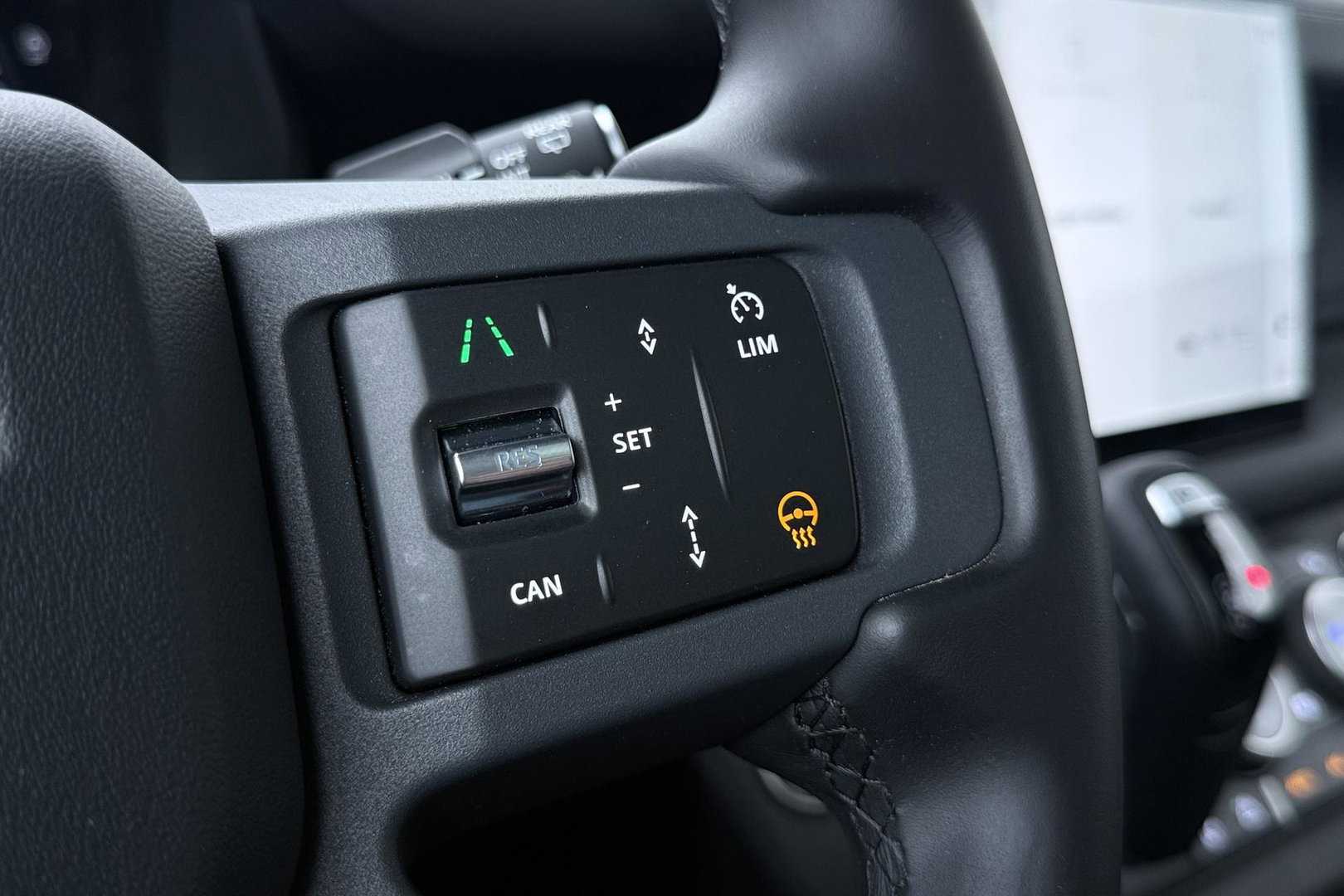 Land Rover Defender 110 P300e X-Dynamic HSE | Meridian Surround | ClearSight | Koelbox | Head-Up | Panoramadak | Trekhaak