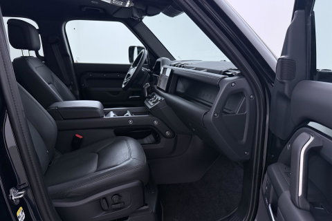 Land Rover Defender 110 P300e X-Dynamic HSE | Meridian Surround | ClearSight | Koelbox | Head-Up | Panoramadak | Trekhaak