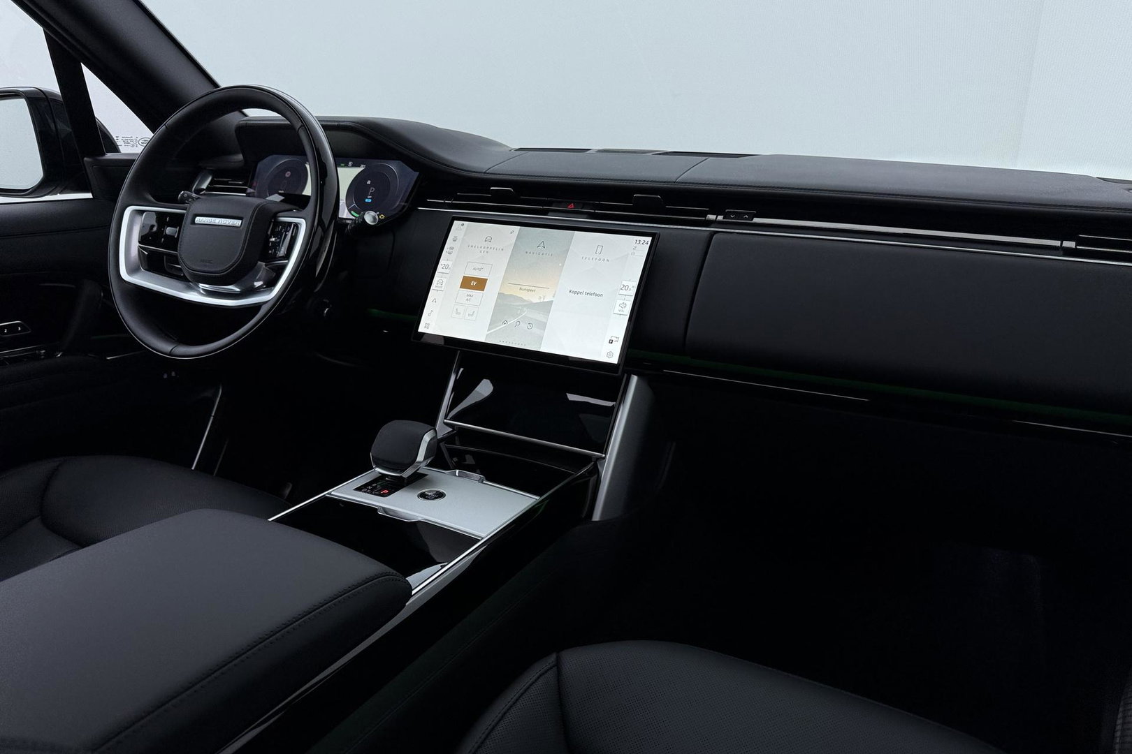 Land Rover Range Rover 3.0 P550e Autobiography | Meridian Signature | ClearSight | Shadow Exterior Pack | Massage | 22 Inch