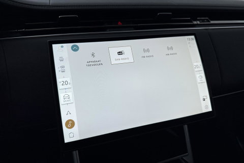 Land Rover Range Rover 3.0 P550e Autobiography | Meridian Signature | ClearSight | Shadow Exterior Pack | Massage | 22 Inch