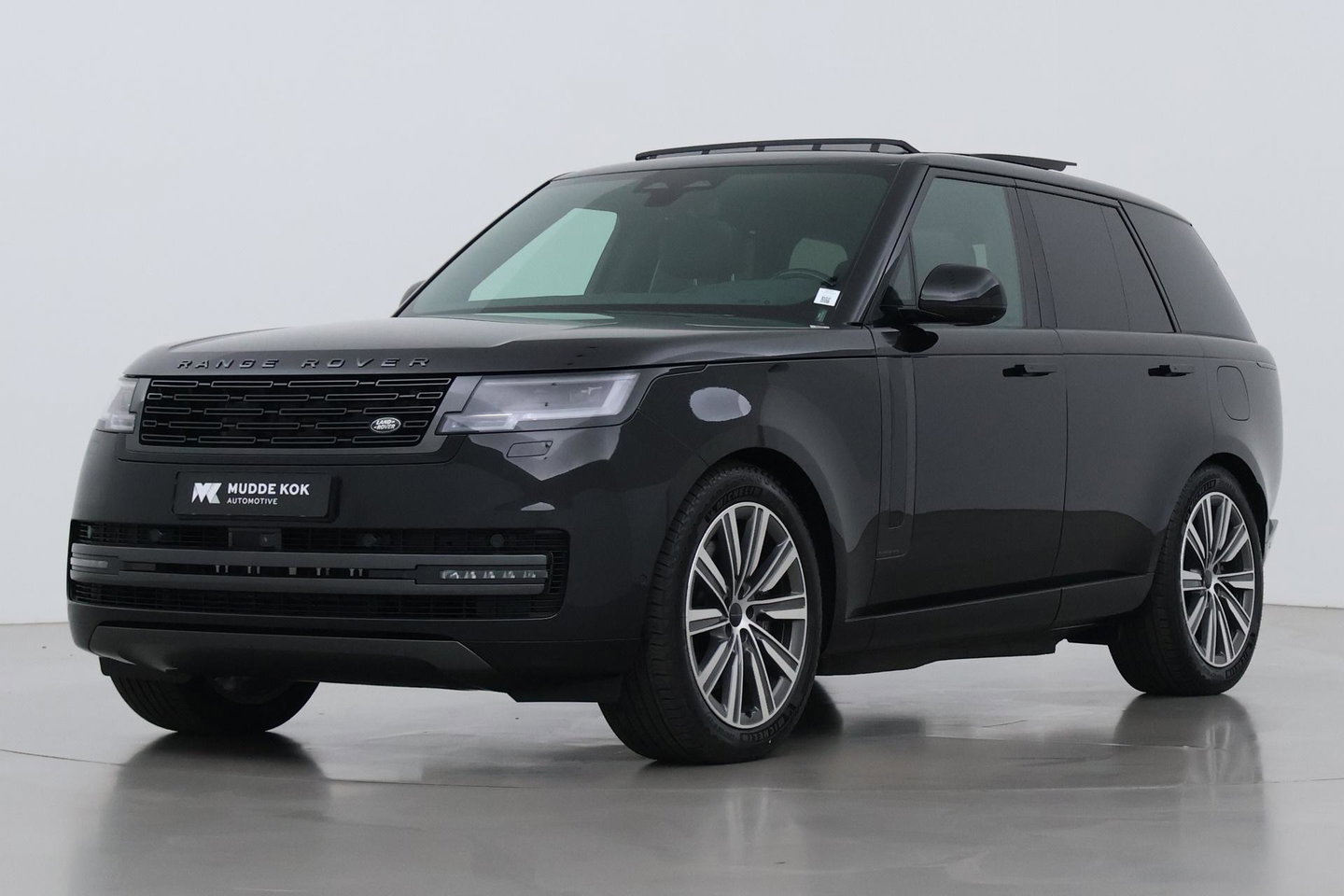 Land Rover Range Rover 3.0 P550e Autobiography | Meridian Signature | ClearSight | Shadow Exterior Pack | Massage | 22 Inch