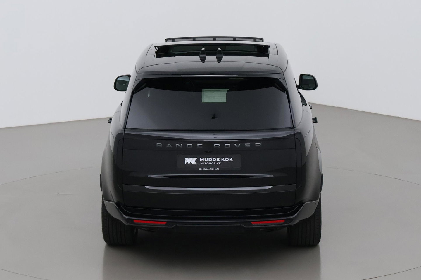 Land Rover Range Rover 3.0 P550e Autobiography | Meridian Signature | ClearSight | Shadow Exterior Pack | Massage | 22 Inch