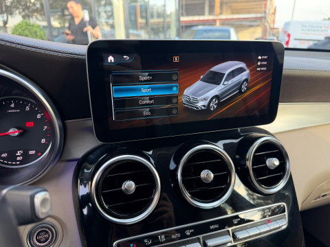 Mercedes-Benz GLC 200 Premium Plus Leder|Keyless|Led|Carplay