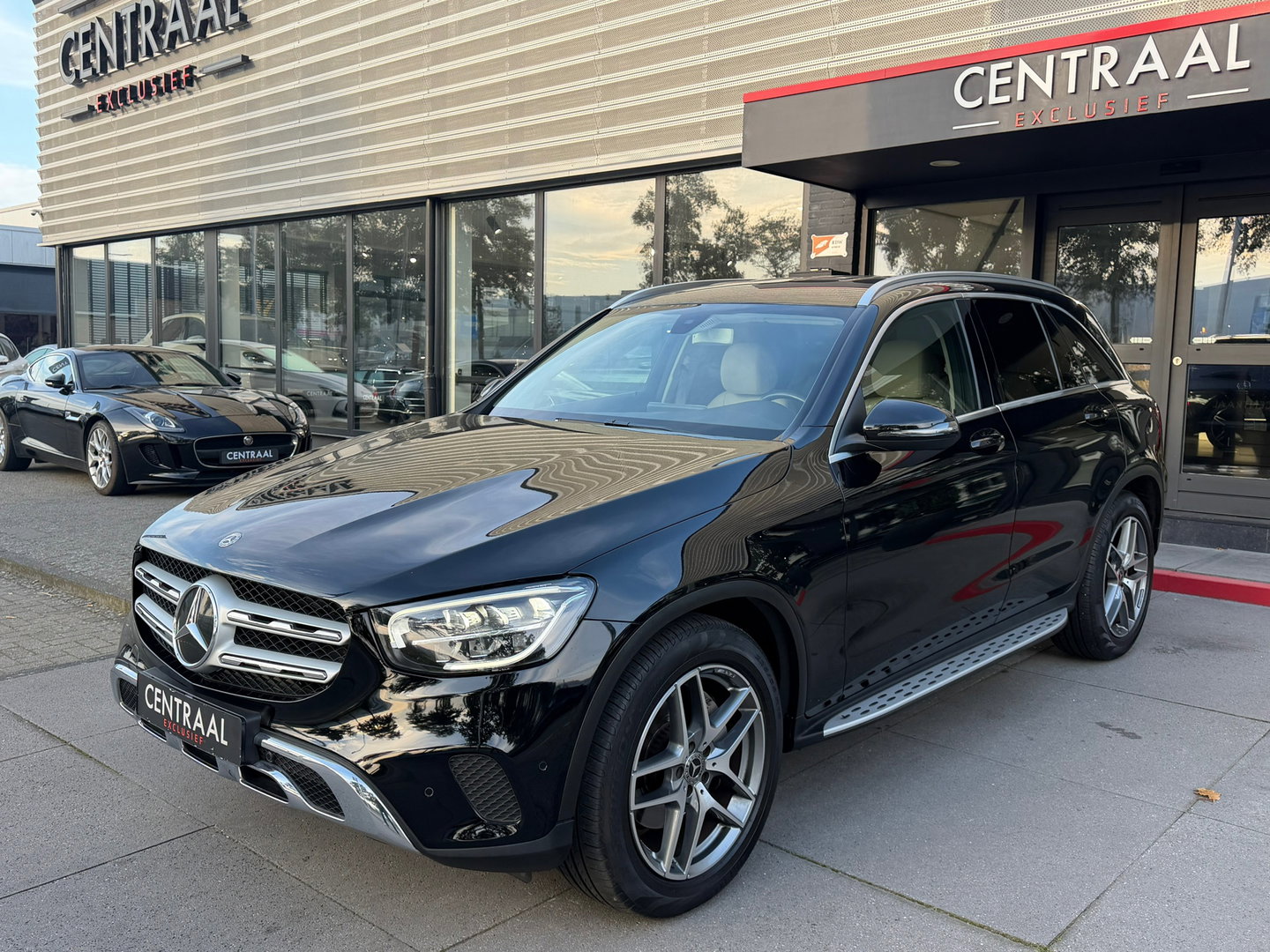 Mercedes-Benz GLC 200 Premium Plus Leder|Keyless|Led|Carplay