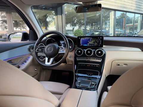 Mercedes-Benz GLC 200 Premium Plus Leder|Keyless|Led|Carplay
