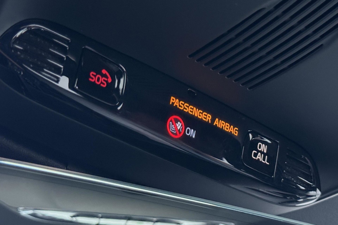 Volvo V90 2.0 D3 R-Design | ACC | Trekhaak | BLIS | Camera | Stoel+Stuurverwarming | 19 Inch
