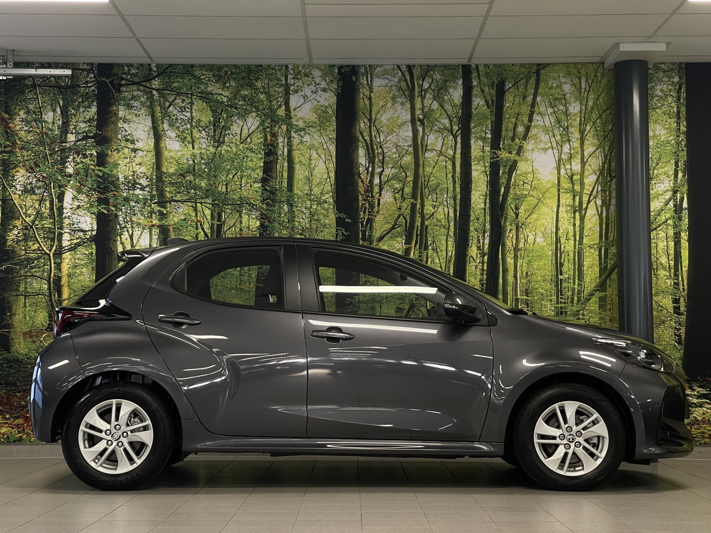 Toyota Yaris 1.5 Hybrid 115 Active | Cruise Control Adaptief | Apple Carplay | Achteruitrijcamera | Airconditioning |
