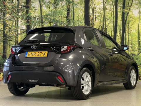 Toyota Yaris 1.5 Hybrid 115 Active | Cruise Control Adaptief | Apple Carplay | Achteruitrijcamera | Airconditioning |