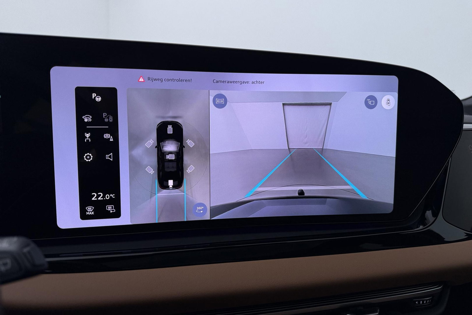 Audi A6 S edition Competition Quattro | Passenger Display | B&O | Panoramadak | 360° Camera | Massage+Ventilatie | Trekhaak | 21 Inch