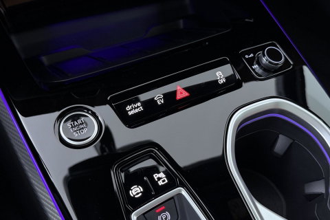 Audi A6 S edition Competition Quattro | Passenger Display | B&O | Panoramadak | 360° Camera | Massage+Ventilatie | Trekhaak | 21 Inch