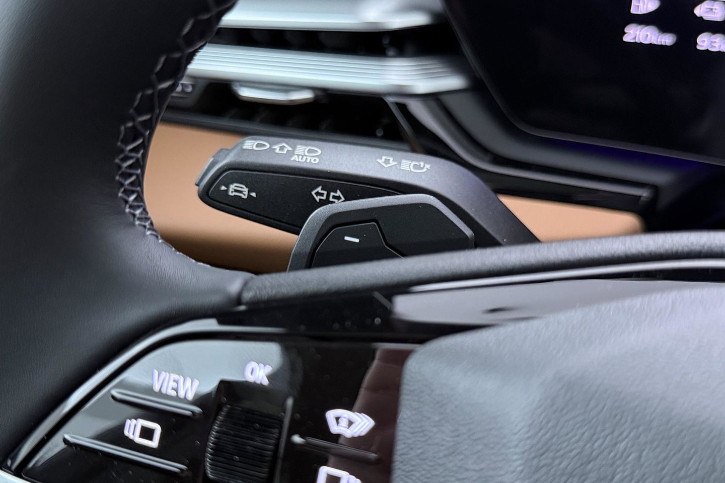Audi A6 S edition Competition Quattro | Passenger Display | B&O | Panoramadak | 360° Camera | Massage+Ventilatie | Trekhaak | 21 Inch