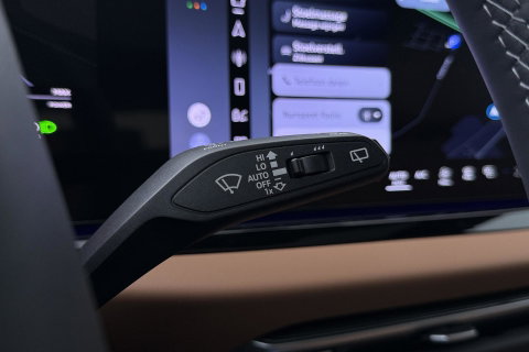 Audi A6 S edition Competition Quattro | Passenger Display | B&O | Panoramadak | 360° Camera | Massage+Ventilatie | Trekhaak | 21 Inch