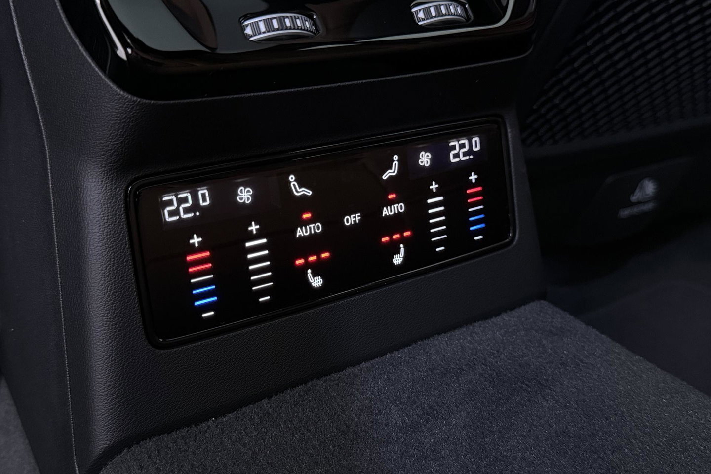 Audi A6 S edition Competition Quattro | Passenger Display | B&O | Panoramadak | 360° Camera | Massage+Ventilatie | Trekhaak | 21 Inch