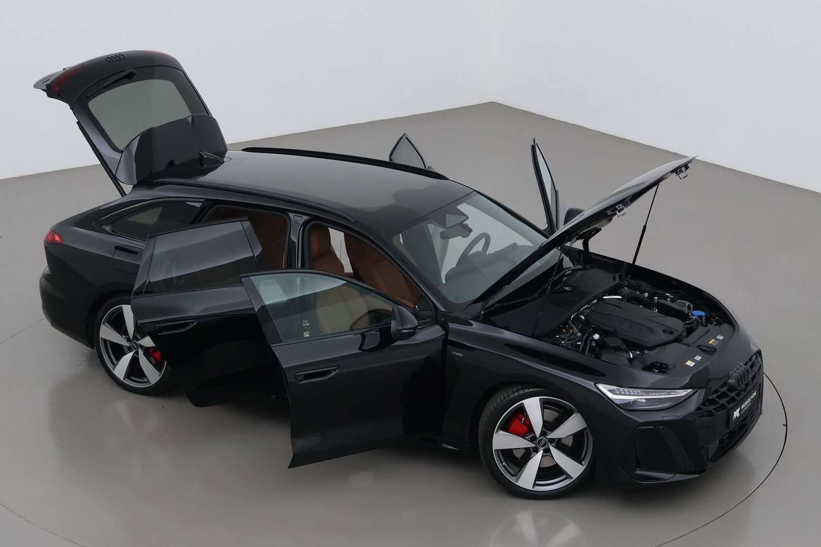Audi A6 S edition Competition Quattro | Passenger Display | B&O | Panoramadak | 360° Camera | Massage+Ventilatie | Trekhaak | 21 Inch