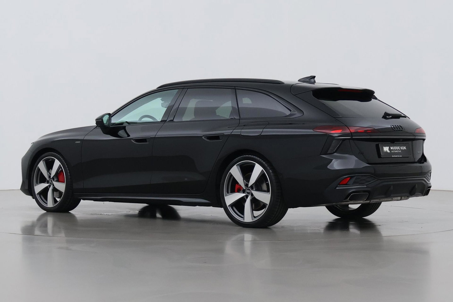 Audi A6 S edition Competition Quattro | Passenger Display | B&O | Panoramadak | 360° Camera | Massage+Ventilatie | Trekhaak | 21 Inch