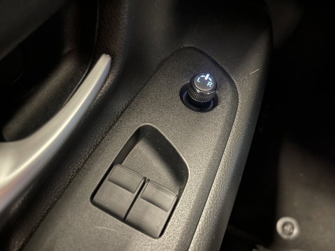 Toyota Aygo X 1.0 VVT-i MT Play | Adaptieve Cruise Control | Achteruitrijcamera | Bluetooth | Airconditioning |