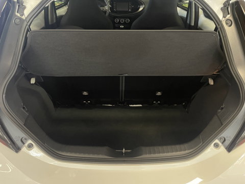 Toyota Aygo X 1.0 VVT-i MT Play | Adaptieve Cruise Control | Achteruitrijcamera | Bluetooth | Airconditioning |