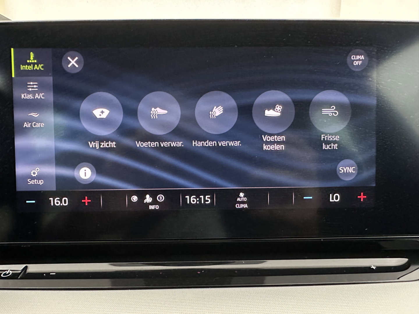 Škoda Octavia 1.0 e-TSI Sport Business (INCL.BTW) Aut. *FULL-LED | DIGI-COCKPIT | SPORT-SEATS | NAVI-FULLMAP | SHIFT-PADDLES | PRIVACY-GLASS | DAB+ | ECC | PDC | CRUISE | 16''ALU | TOWBAR*