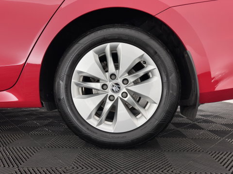 Škoda Octavia 1.0 e-TSI Sport Business (INCL.BTW) Aut. *FULL-LED | DIGI-COCKPIT | SPORT-SEATS | NAVI-FULLMAP | SHIFT-PADDLES | PRIVACY-GLASS | DAB+ | ECC | PDC | CRUISE | 16''ALU | TOWBAR*
