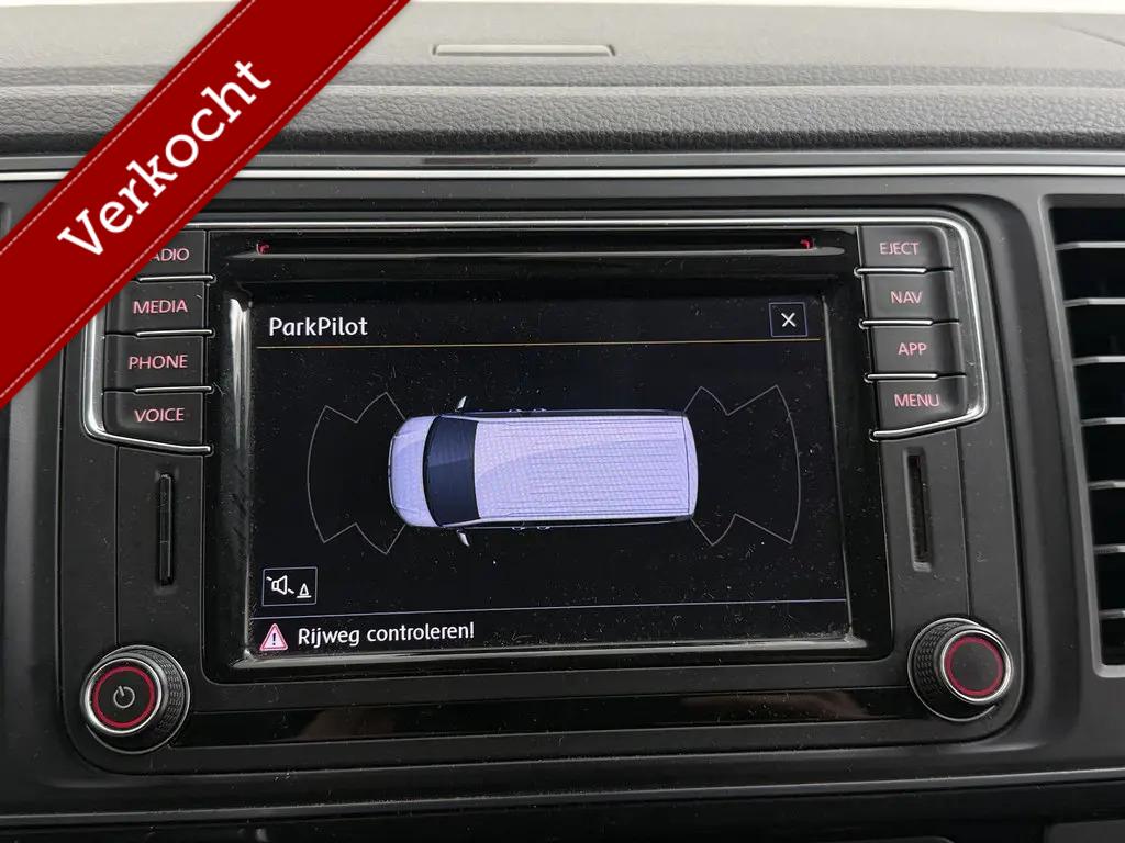 Volkswagen Transporter 2.0 TDI L2H1 DC Highline DSG CarPlay ACC