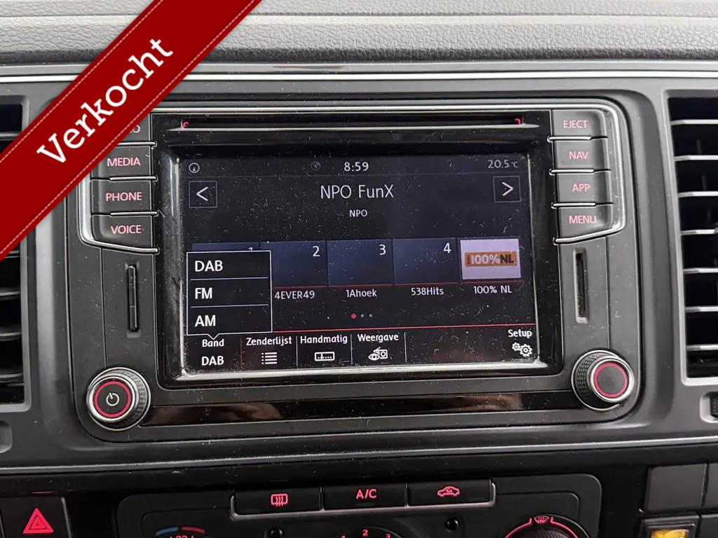 Volkswagen Transporter 2.0 TDI L2H1 DC Highline DSG CarPlay ACC