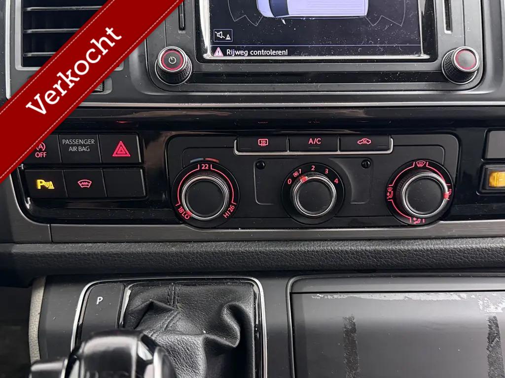 Volkswagen Transporter 2.0 TDI L2H1 DC Highline DSG CarPlay ACC
