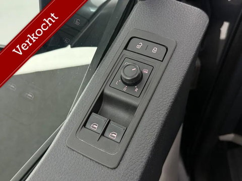 Volkswagen Transporter 2.0 TDI L2H1 DC Highline DSG CarPlay ACC