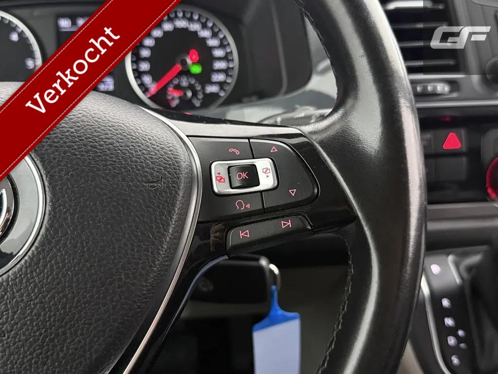 Volkswagen Transporter 2.0 TDI L2H1 DC Highline DSG CarPlay ACC