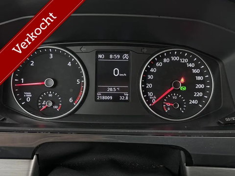 Volkswagen Transporter 2.0 TDI L2H1 DC Highline DSG CarPlay ACC