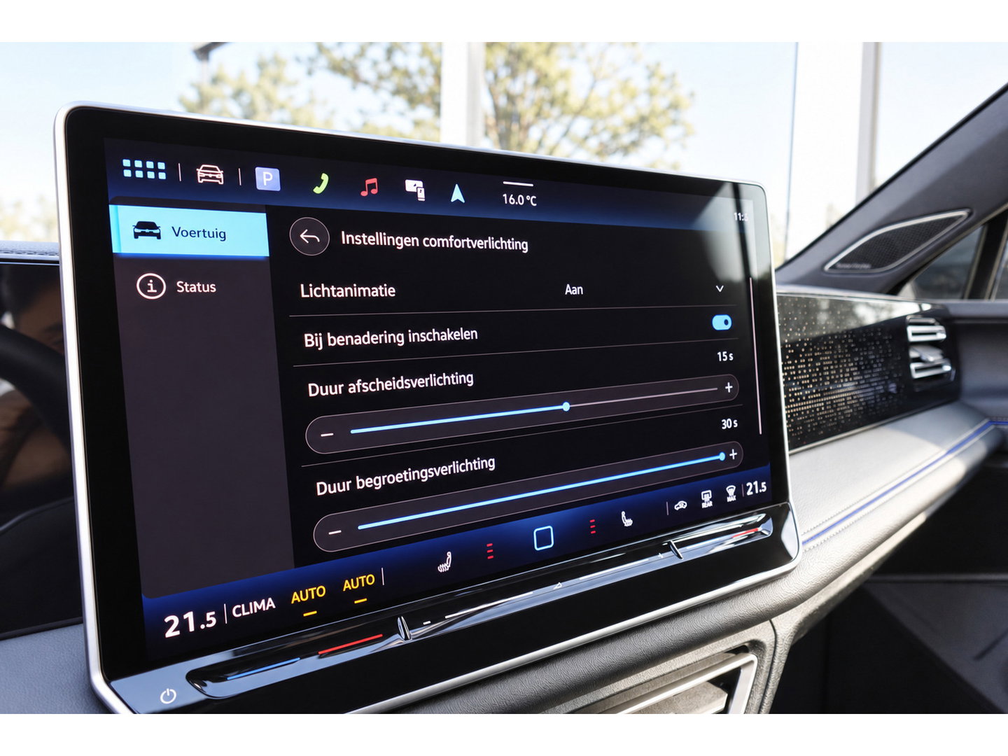 Volkswagen Tiguan 1.5 eTSI R-Line Edition PANO KEYLESS 360