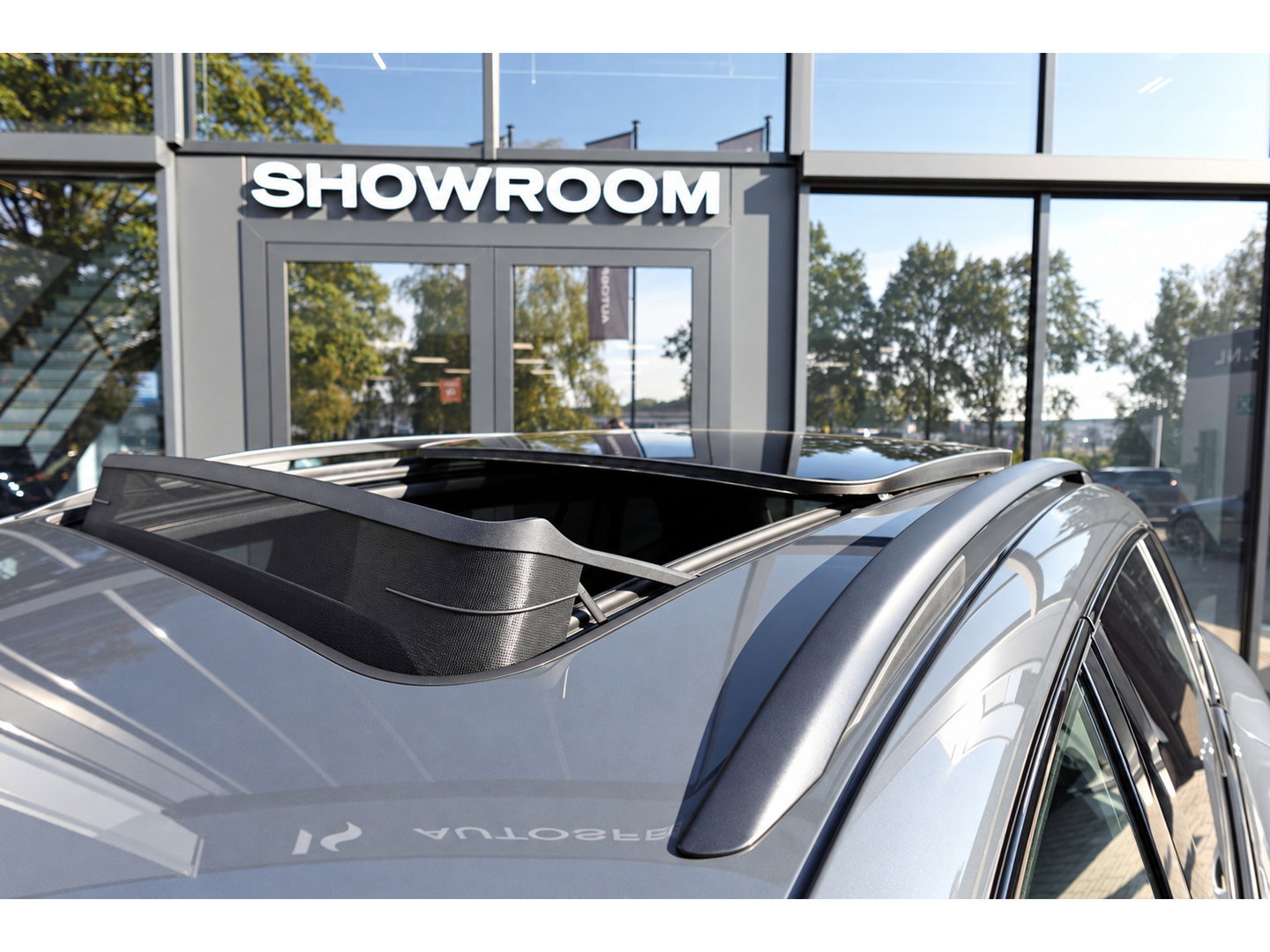 Volkswagen Tiguan 1.5 eTSI R-Line Edition PANO KEYLESS 360