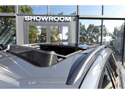 Volkswagen Tiguan 1.5 eTSI R-Line Edition PANO KEYLESS 360