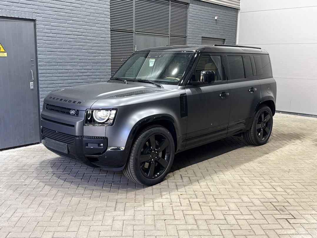 Land Rover Defender 110 P300e X-Dynamic HSE | SATIN | ClearSight | Meridian Surround | Head-Up | 360° Camera | Stoelventilatie | 22 Inch