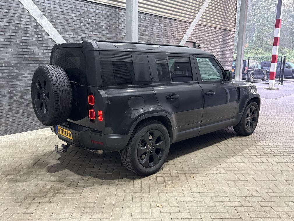 Land Rover Defender 110 2.0 P300e S | Luchtvering | 360° Camera | Trekhaak | BLIS | Keyless | ACC | 20 Inch