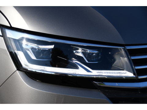 Volkswagen Transporter 2.0 TDI L2H1 30 DC Caravelle Virtual, Adaptieve Cruise, Camera, 2 x Electrische deur, 199pk, LED, Leder, Clima, Stoelverwarming, Carplay, Automaat, Uniek!