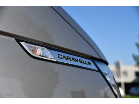 Volkswagen Transporter 2.0 TDI L2H1 30 DC Caravelle Virtual, Adaptieve Cruise, Camera, 2 x Electrische deur, 199pk, LED, Leder, Clima, Stoelverwarming, Carplay, Automaat, Uniek!