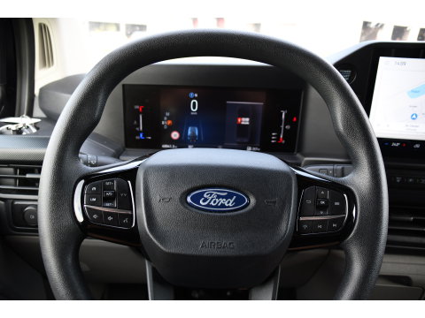Ford Transit Custom 300 2.0 TDCI L1H1 Black Edition Cruise, Camera, Carplay, LED, 136pk, Automaat, NAVI, Airco, Multimedia, Uniek!