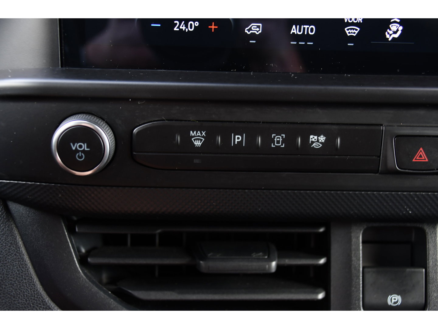 Ford Transit Custom 300 2.0 TDCI L1H1 Black Edition Cruise, Camera, Carplay, LED, 136pk, Automaat, NAVI, Airco, Multimedia, Uniek!
