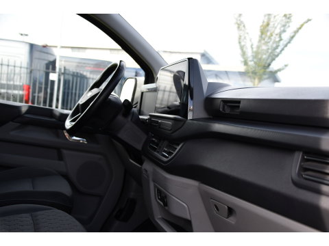 Ford Transit Custom 300 2.0 TDCI L1H1 Limited PB Edition Camera, Cruise, Carplay, LED, Stoelverwarming, 136pk, Automaat, Trekhaak, Multimedia, Uniek!