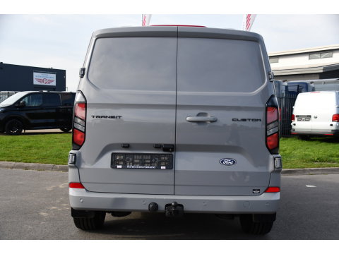 Ford Transit Custom 300 2.0 TDCI L1H1 Limited PB Edition Camera, Cruise, Carplay, LED, Stoelverwarming, 136pk, Automaat, Trekhaak, Multimedia, Uniek!