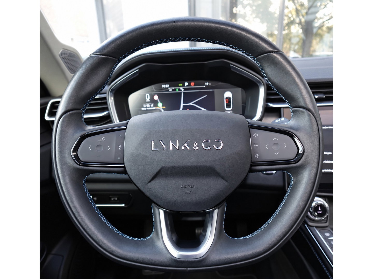 Lynk & Co 01 1.5 PANO KEYLESS INFINITY CAM