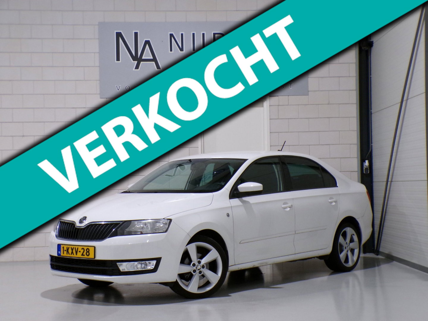 Škoda Rapid 1.2 TSI Elegance Businessline "Origineel NL!" Trekhaak Apple-carplay Android-auto Parkeersensoren RS-Stoelen Garantie