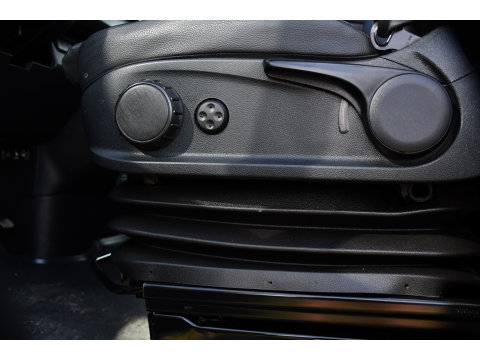 Mercedes-Benz Sprinter 319 1.9 CDI L2H2 AMG Black Edition Adaptieve Cruise, Carplay, 3500kg Trekhaak, Camera, LED, 190pk, 10,5'' Mbux, Sensoren, Leder, Standkachel. Automaat, Uniek!