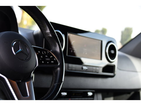 Mercedes-Benz Sprinter 319 1.9 CDI L2H2 RWD Black Edition 360 Camera, Cruise, LED, 3500kg Trekhaak, Standkachel, Carplay, Leder, 10,5'' Mbux, 190pk,