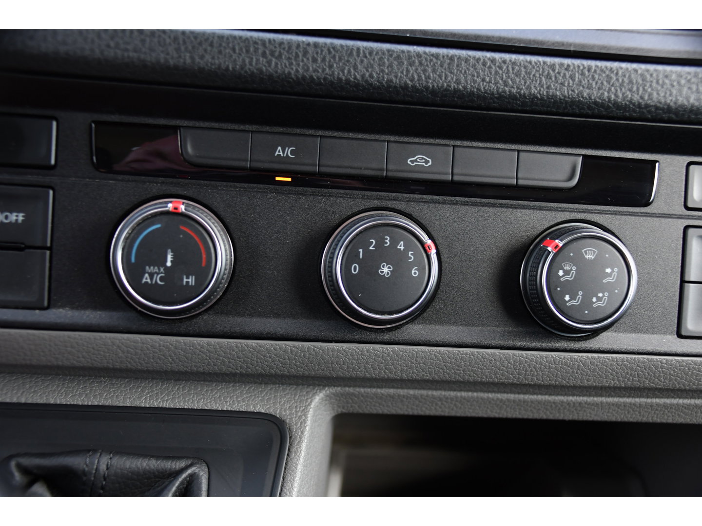 MAN TGE 3.180 35 2.0 L3H2 PB Edition Cruise, Camera, Carplay, LED, 177pk, Automaat, Geveerde stoel, Multimedia, Uniek!