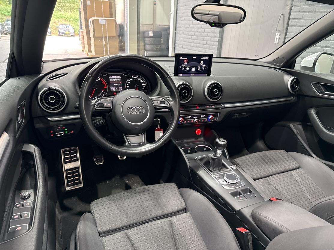 Audi A3 Cabriolet 1.4 TFSI Pro Line S | Stoelverwarming | Xenon Plus | Sportstoelen | Cruise Control | DAB+ | Audi Drive Select | 18 Inch