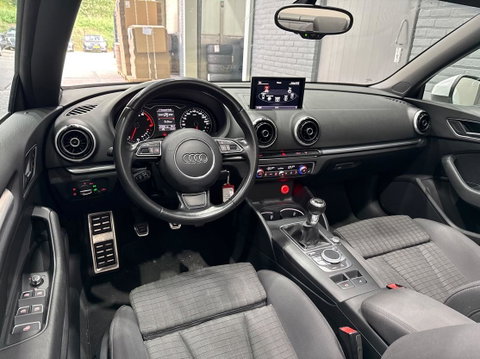 Audi A3 Cabriolet 1.4 TFSI Pro Line S | Stoelverwarming | Xenon Plus | Sportstoelen | Cruise Control | DAB+ | Audi Drive Select | 18 Inch