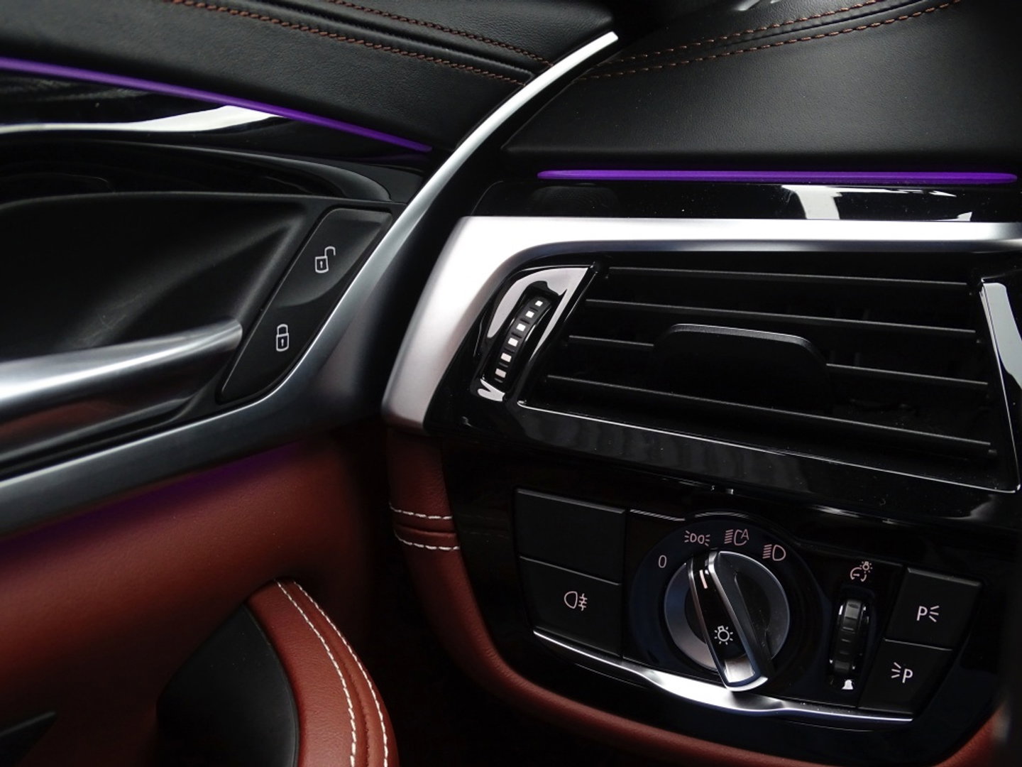 BMW 5 Serie M5 Competition V8 627PK / CARBON / Individual / Laser / 360°