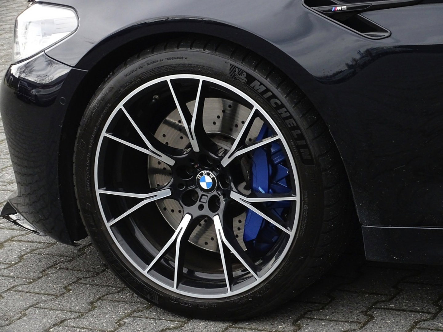 BMW 5 Serie M5 Competition V8 627PK / CARBON / Individual / Laser / 360°