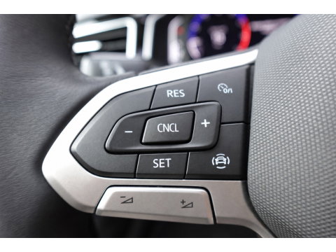 Volkswagen Polo 1.0 TSI Life PANO CARPLAY ACC VOL